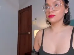 Amateur Adult Webcam of ValentinaVegaaa