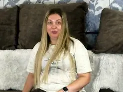 Amateur Private Sex Chat of AmandaXXZ