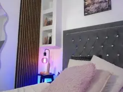 Amateur Nude Webcam of Ana_Moon