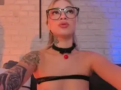Amateur Sex Cam of ViolettHansson