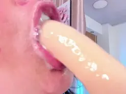 Amateur Adult Video Chat of KatrinaEvans