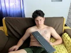 Amateur Free Porn Cam of Martin_Lows