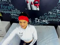Amateur Adult Webcam of HornyRouse