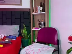 Amateur Live Sex Cam of EllenaBoobs_