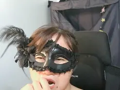 Amateur Live Sex Cam of Sluttygirl30