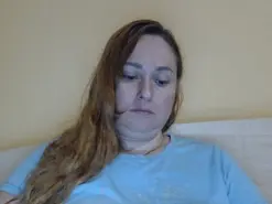 Amateur Nude Webcam of zara_red