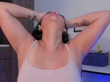 Bongacams Sex Chat of Lauratoro