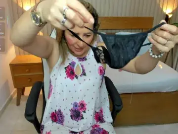 Bongacams Live Sex of luciana-ballesteros