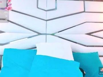 Bongacams Best live sex cam show of YesyHills