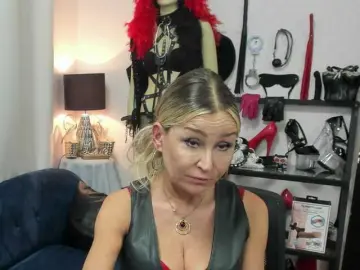 Bongacams Best live sex cam show of soft-crystal