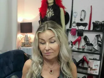 Bongacams Sex Cam of soft-crystal