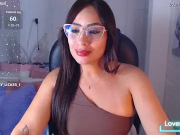 Bongacams Adult Webcam of paulinagalvis2700