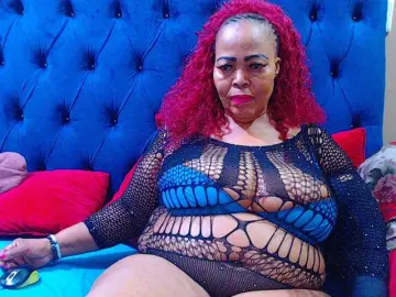 Bongacams Sex Cam of Ebonycandy10