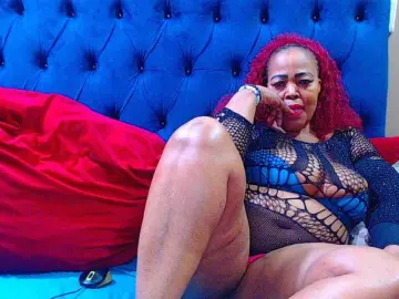 Bongacams Adult Video Chat of Ebonycandy10