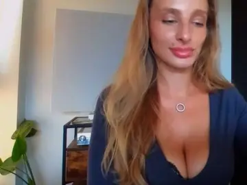 Bongacams Adult Webcam of MarilynShow