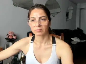 Bongacams Private Sex Chat of AngelNicolle