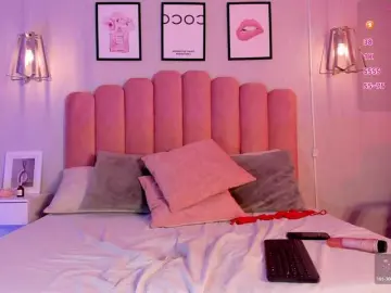 Bongacams Watch Live Sex Cams of emmasky