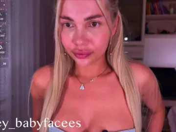 Bongacams Live Sex of AlexaRayS