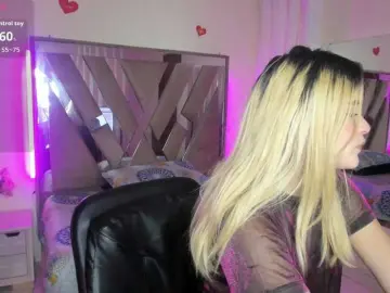 Bongacams Watch Live Sex Cams of noa-cooper