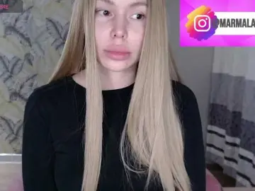 Bongacams Free Live Porn of Foxymoxy19