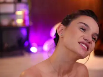 Bongacams Watch Live Sex Cams of LenaLaurent