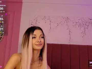Bongacams Private Sex Chat of PinkySparkss