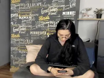 Bongacams Adult Webcam of RavenBliss