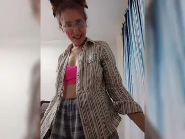 Bongacams Live Sex Cam of -queen-margo-