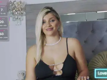 Bongacams Live Porn of lorehottie
