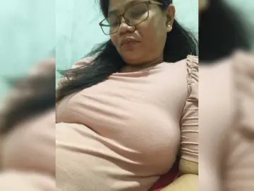 Bongacams Live Sex Cam of revive02