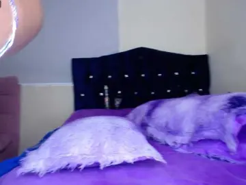 Bongacams Watch Live Sex Cams of scarlett-bigass