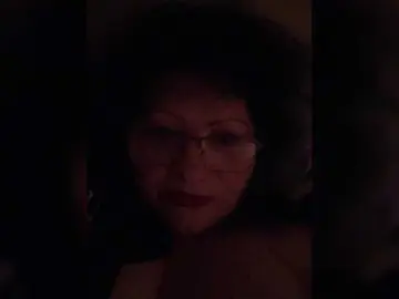 Bongacams Watch Live Sex Cams of EmmaLust