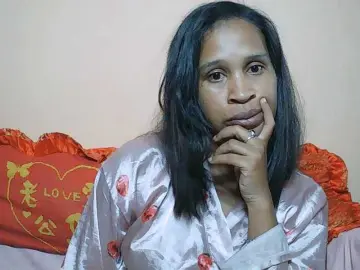 Bongacams Adult Video Chat of Rsylvia1