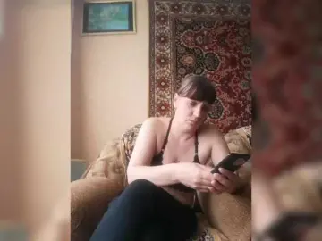 Bongacams Watch Live Sex Cams of Zlykaa