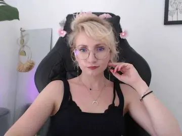 Bongacams Best Webcam of CinderellaMoon