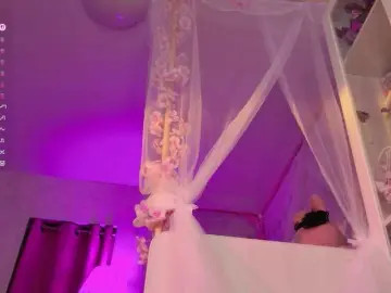 Bongacams Free Live Porn of MiraJade