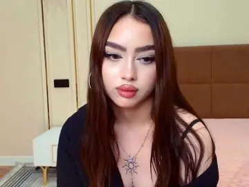 Bongacams Live Sex Cam of maddieperezzz