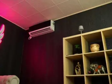 Bongacams Free Porn Cam of YourSweetxSin