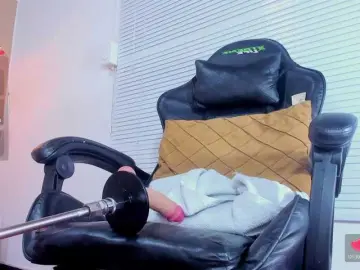 Bongacams Live Sex Cam of lissa-jhonson