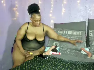 Bongacams Adult Video Chat of Big-Ass-Wilma