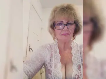 Bongacams Free Live Porn of KASANDRABOLOSHKA