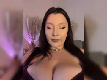 Bongacams Best live sex cam show of M-O-L-N-I-Y-A
