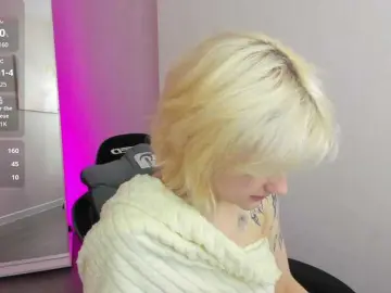 Bongacams Free Live Porn of LunaaBee