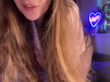Bongacams Sex Cam of CandyBoom