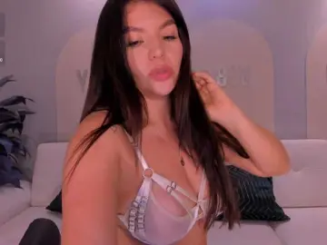 Bongacams Live Porn of ValeriaRoldan