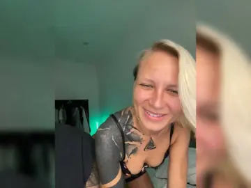 Bongacams Live Sex Cam of Original666