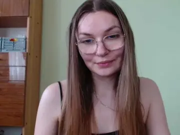 Bongacams Watch Live Sex Cams of Ellyxcute