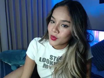 Bongacams Private Sex Chat of lilypeachxx