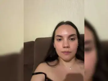Bongacams Watch Live Sex Cams of Sssssterlyaaad