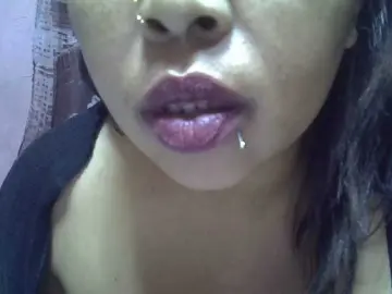 Bongacams Sex Cam of bigass-tits